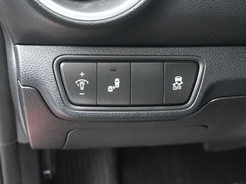Used 2023 Kia Forte LXS w/ LXS Technology Package FWD image 15