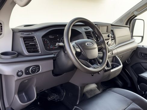 Used 2020 Ford Transit 350 XL RWD image 4