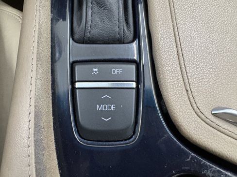 Used 2014 Cadillac CTS Luxury image 20