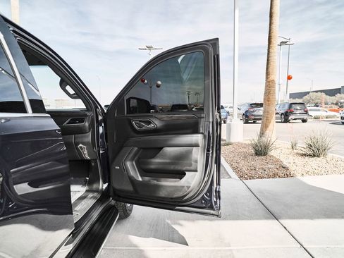 Used 2021 Chevrolet Tahoe LT AWD/4WD image 12