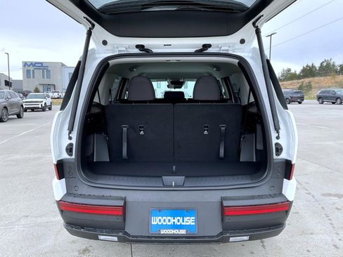New 2026 Hyundai Santa Fe SE AWD/4WD image 9