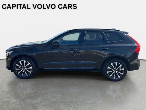 Certified 2025 Volvo XC60 B5 Plus image 8