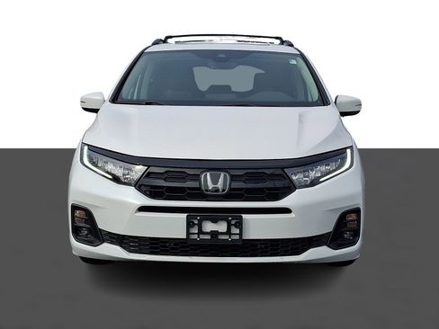 Certified 2025 Honda Odyssey Touring image 2