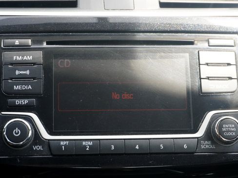 Used 2017 Nissan Sentra SV w/ Style Package image 26