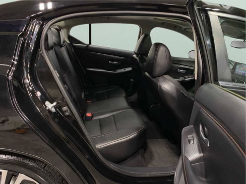 Used 2021 Nissan Sentra SR w/ SR Premium Package image 27