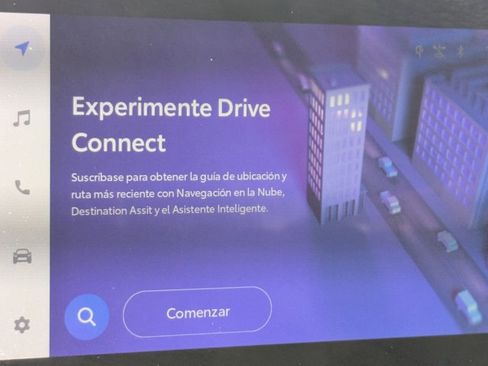 Used 2025 Toyota Corolla Cross XLE w/ Convenience Package image 12