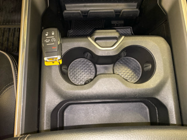 Used 2019 RAM 2500 Laramie w/ Night Edition AWD/4WD image 27
