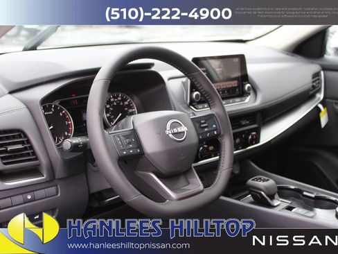 New 2026 Nissan Rogue SV AWD/4WD image 12