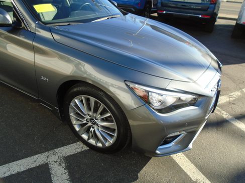 Used 2020 INFINITI Q50 Luxe w/ Essential Package (3.0T Luxe) image 12