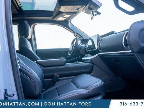 New 2026 Ford Expedition Platinum w/ Stealth Appearance Package AWD/4WD image 26