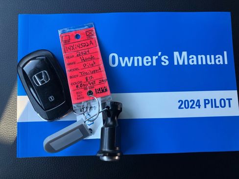 Certified 2024 Honda Pilot TrailSport image 38