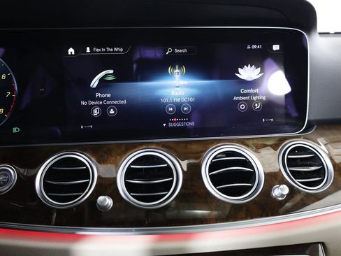 Certified 2023 Mercedes-Benz E 350 4MATIC Sedan image 19