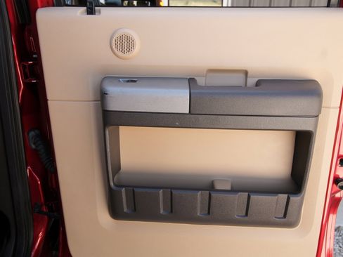 Used 2016 Ford F250 Lariat w/ Lariat Ultimate Package image 45