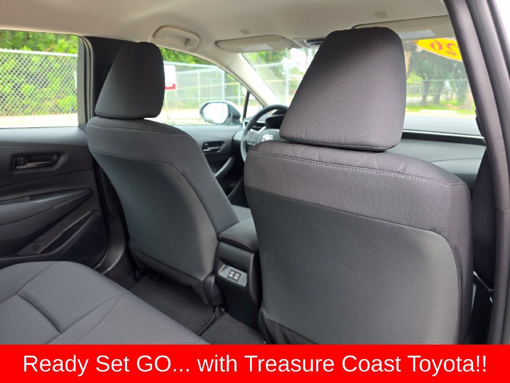 Used 2026 Toyota Corolla LE FWD image 17