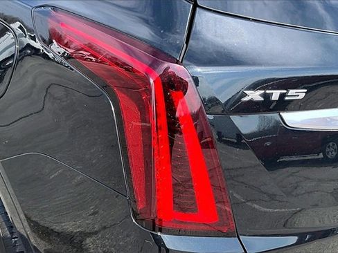 Used 2023 Cadillac XT5 Premium Luxury image 23