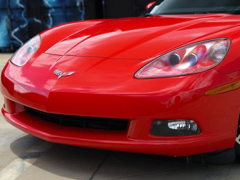 Used 2012 Chevrolet Corvette Coupe RWD image 30