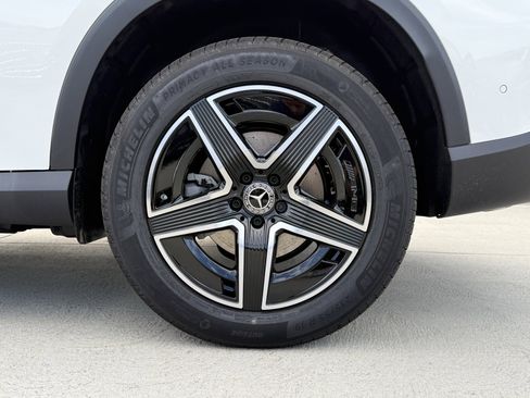New 2026 Mercedes-Benz GLC 300 GLC 300 image 13