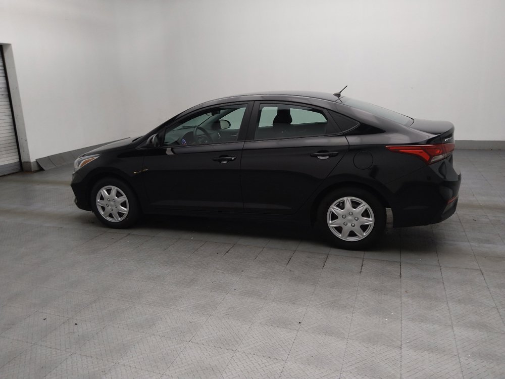 Used 2021 Hyundai Accent SE FWD image 3