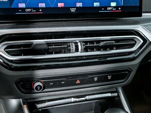 Used 2023 BMW M2 w/ Lighting Package image 31