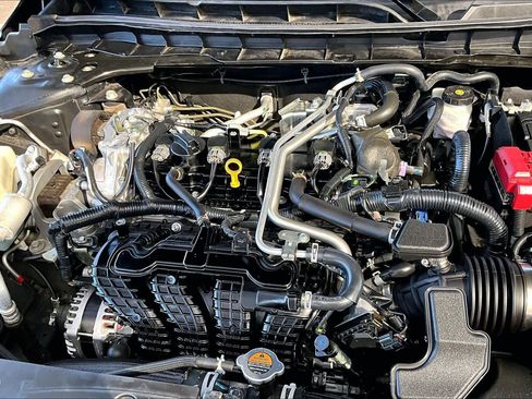 Certified 2023 Nissan Altima 2.5 SV image 32