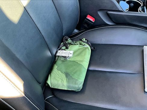 Used 2023 Jeep Grand Cherokee L Limited image 20