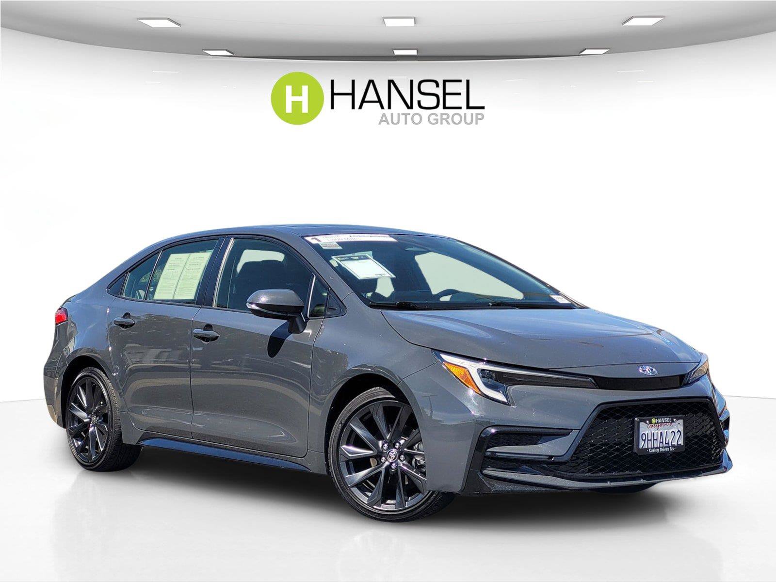 Used 2023 Toyota Corolla SE w/ SE Premium Package FWD image 1