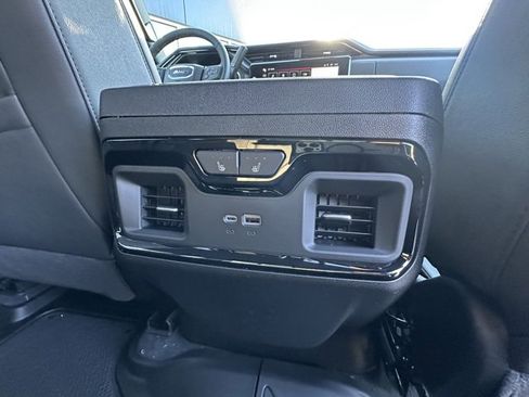 New 2026 GMC Sierra 2500 AT4 w/ AT4 Premium Plus Package image 33