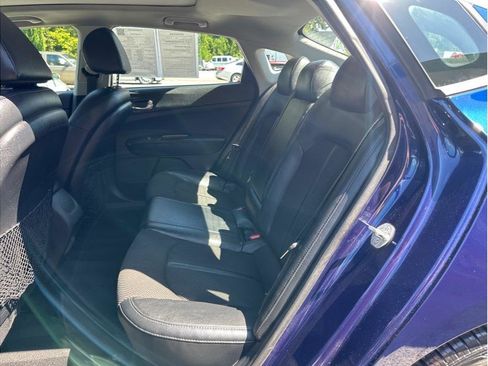 Used 2020 Kia Optima S w/ S Panoramic Sunroof Package image 9