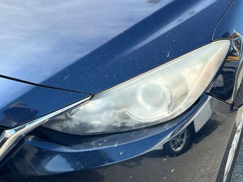 Used 2016 MAZDA MAZDA3 i Sport w/ Preferred Equipment Package FWD image 11