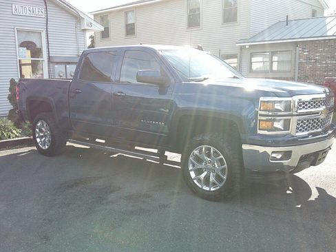 Used 2015 Chevrolet Silverado 1500 LT w/ All Star Edition AWD/4WD image 3