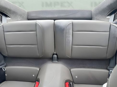 Used 2018 Porsche 911 Carrera image 12