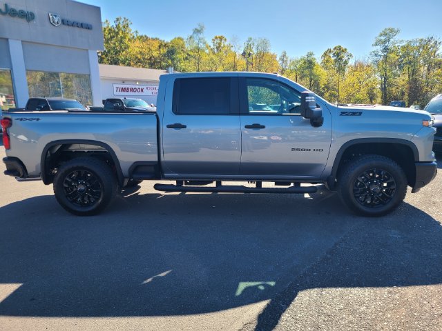 Used 2026 Chevrolet Silverado 2500 Custom w/ Custom Value Package AWD/4WD image 8