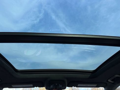 Used 2026 Audi RS Q8 performance image 27