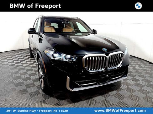 Certified 2024 BMW X5 xDrive40i w/ Premium Package AWD/4WD image 1