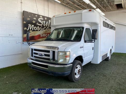 Used 2012 Ford E-450 and Econoline 450 Super Duty w/ Shuttle Bus Prep Pkg image 1
