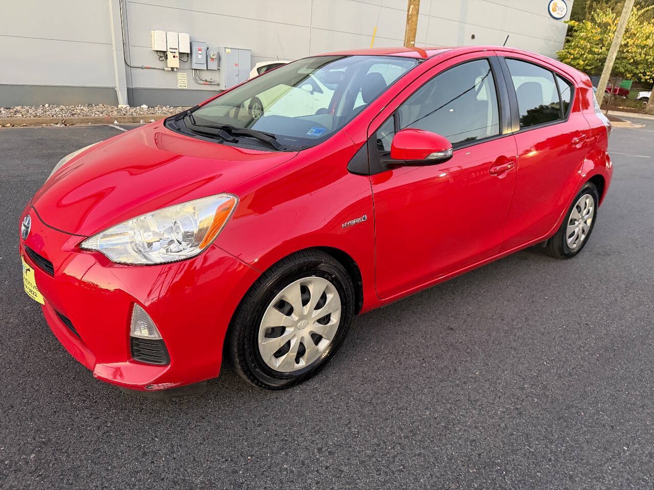 Used 2014 Toyota Prius C Three FWD image 28