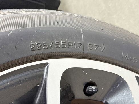 Used 2015 Subaru Crosstrek 2.0i Premium image 38