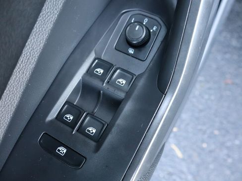 Used 2019 Volkswagen Jetta S image 27