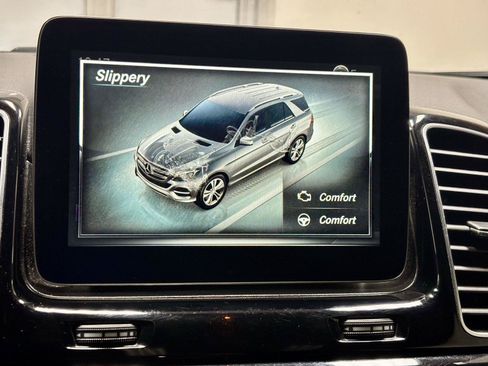 Used 2016 Mercedes-Benz GLE 350 4MATIC image 38