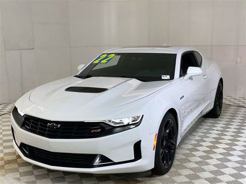 Used 2022 Chevrolet Camaro LT w/ RS Package image 20