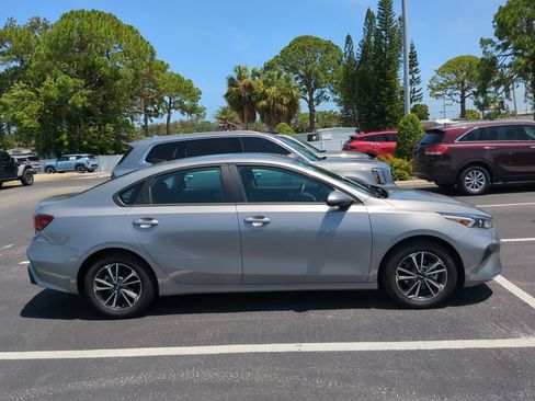 Certified 2024 Kia Forte LXS FWD image 14