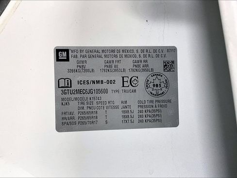 Used 2018 GMC Sierra 1500 SLE image 30