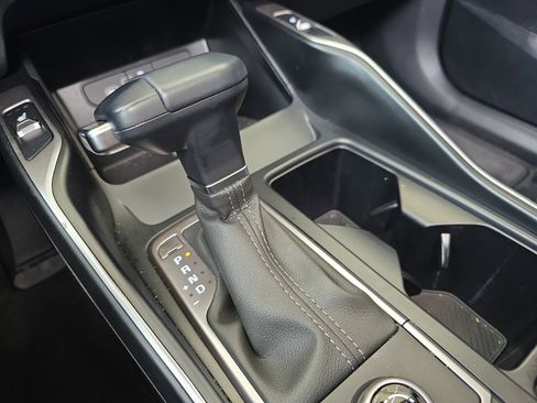 Certified 2025 Kia Sorento S w/ Panoramic Sunroof Package image 20