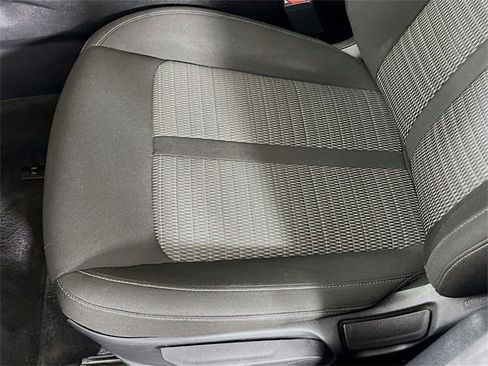 Used 2023 Kia Sorento LX image 19