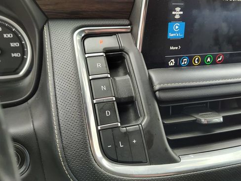 Used 2021 Chevrolet Tahoe Premier AWD/4WD image 19