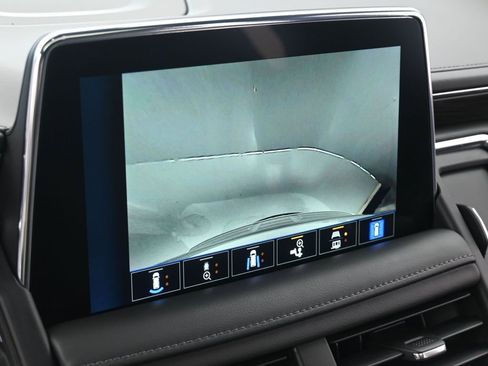 Used 2022 Chevrolet Tahoe LT w/ LT Signature Plus Package image 22