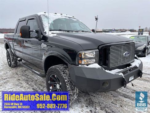 Used 2007 Ford F250 Harley-Davidson image 3