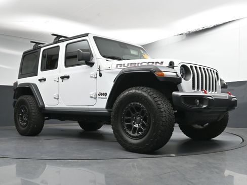 Used 2021 Jeep Wrangler Unlimited Rubicon w/ Xtreme Recon 35" Tire Package image 24