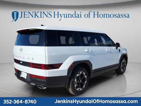 New 2026 Hyundai Santa Fe SE image 2