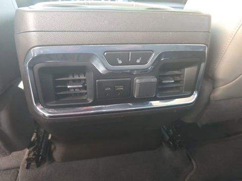 Used 2020 GMC Sierra 1500 SLT AWD/4WD image 17